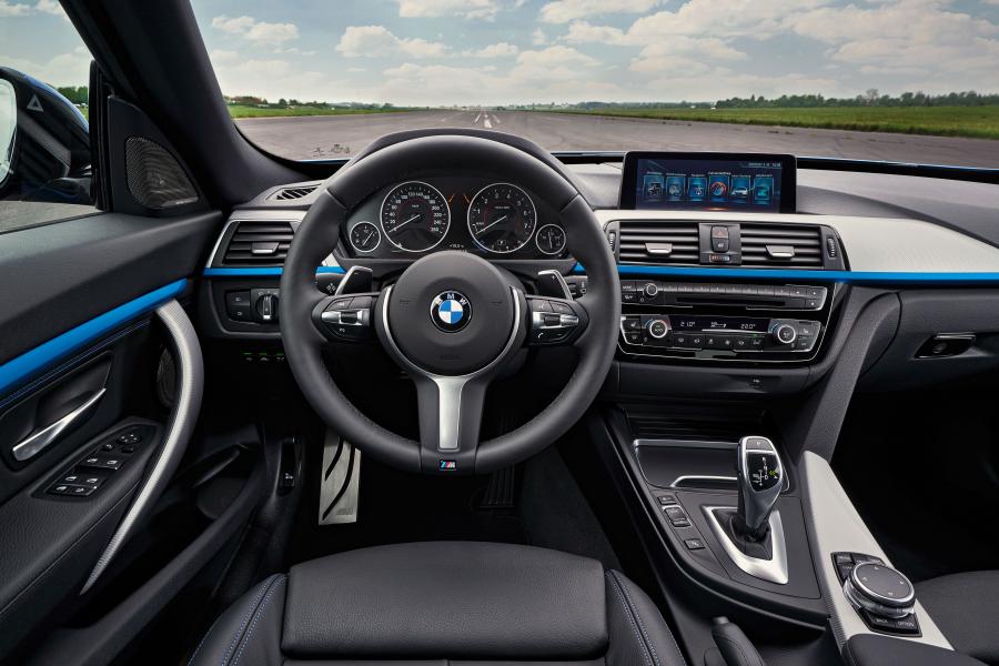 Торпедо BMW 340i Gran Turismo M Sport (F34) 2016 года  (WW) (фото 21 из 28)